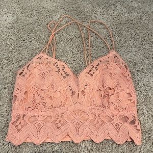 Peach Lace tanktop size M